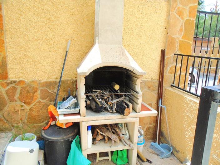 Image No.48-6 Bed Villa / Detached for sale