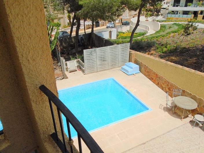 Image No.52-6 Bed Villa / Detached for sale