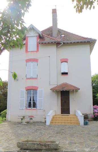 Image No.1-9 Bed Villa / Detached for sale