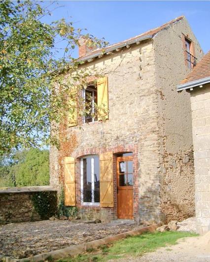 Image No.12-Villa / Détaché de 9 chambres à vendre à Eguzon-Chantôme