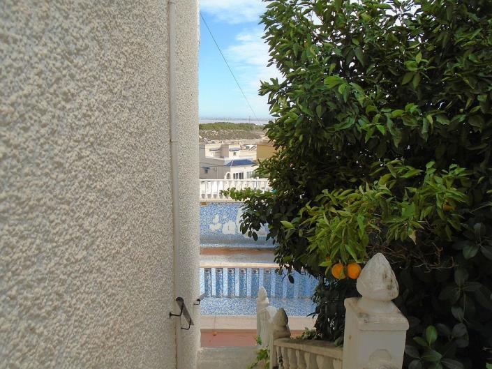 Image No.3-6 Bed House for sale