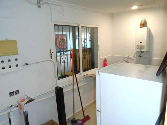 Image No.58-6 Bed House for sale