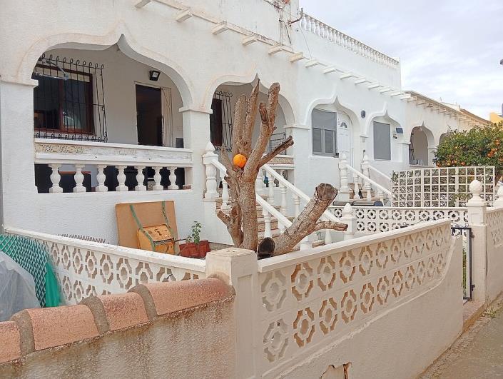 Image No.3-4 Bed Townhouse for sale