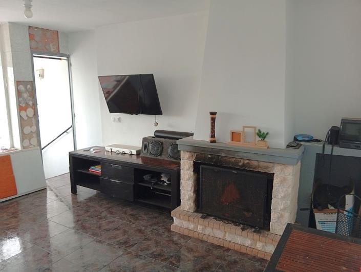 Image No.22-4 Bed Townhouse for sale