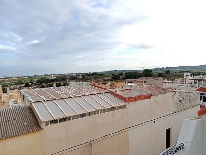 Image No.24-4 Bed Townhouse for sale