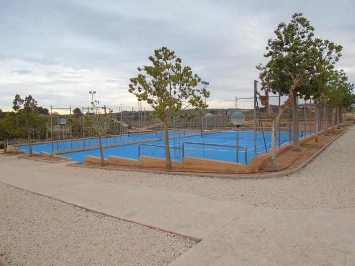 Image No.33-4 Bed Townhouse for sale