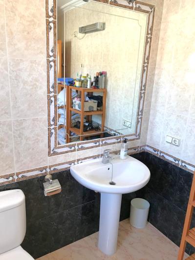 Image No.9-3 Bed Townhouse for sale