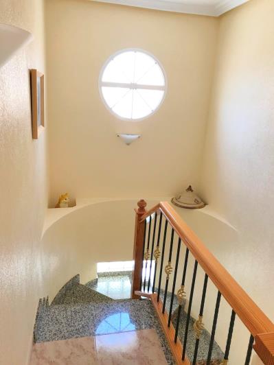 Image No.11-3 Bed Townhouse for sale