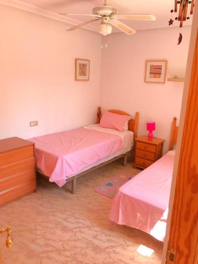 Image No.21-3 Bed Townhouse for sale