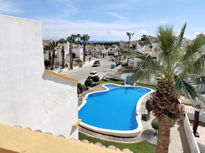 Image No.31-2 Bed Townhouse for sale