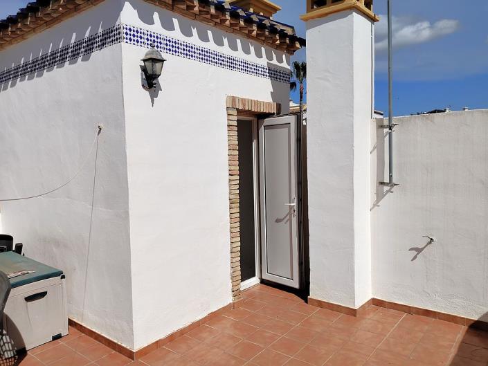 Image No.28-2 Bed Townhouse for sale