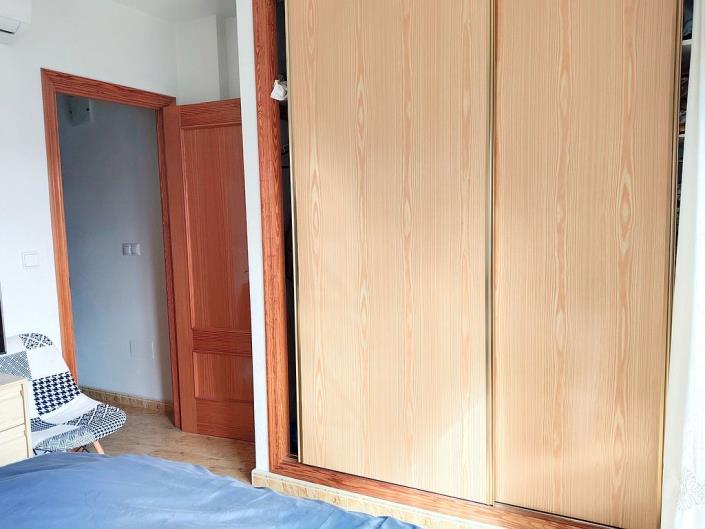 Image No.18-3 Bed Townhouse for sale