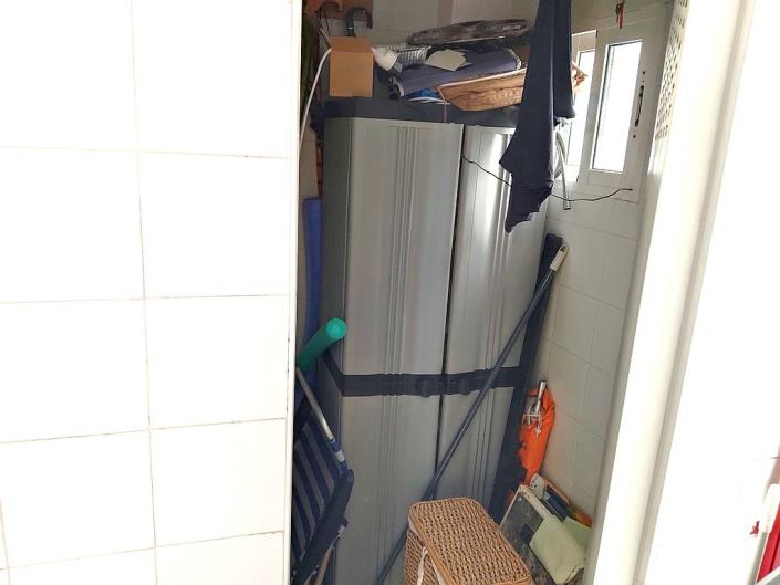 Image No.14-3 Bed Townhouse for sale