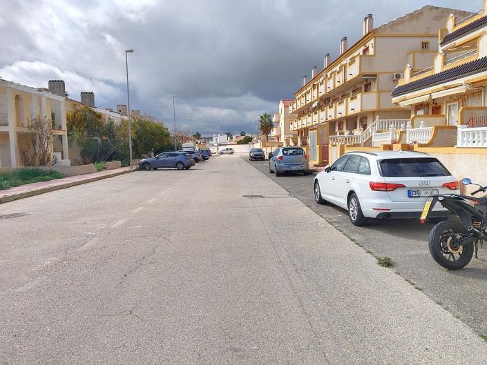 Image No.4-3 Bed Townhouse for sale