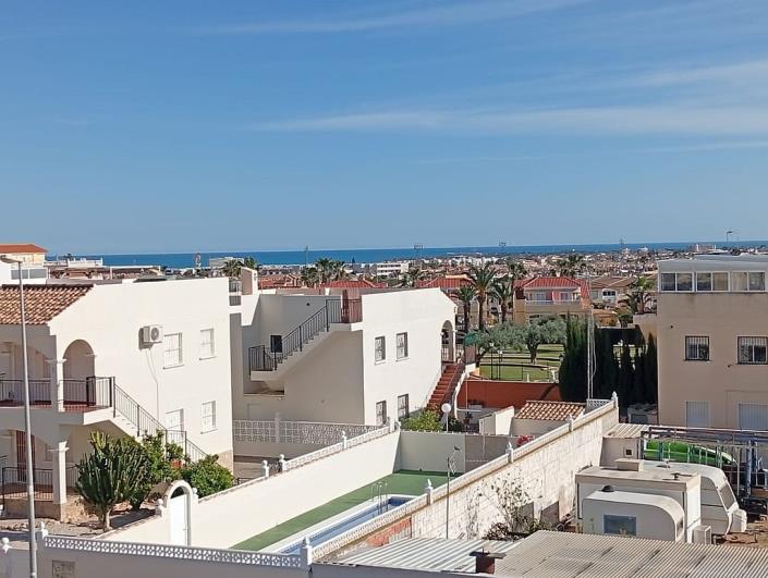 Image No.17-3 Bed Townhouse for sale