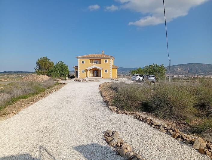 Image No.2-4 Bed Finca for sale