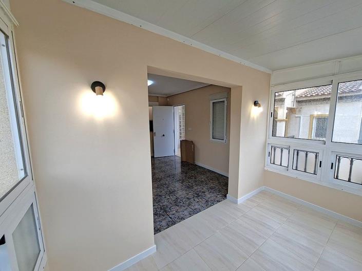 Image No.16-2 Bed Apartment for sale
