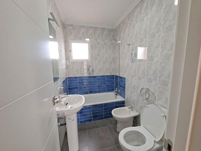 Image No.18-2 Bed Apartment for sale