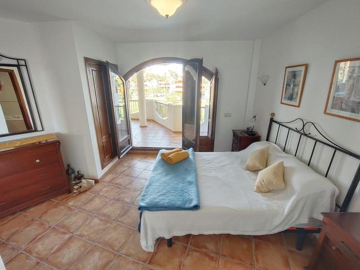 Image No.28-2 Bed Apartment for sale