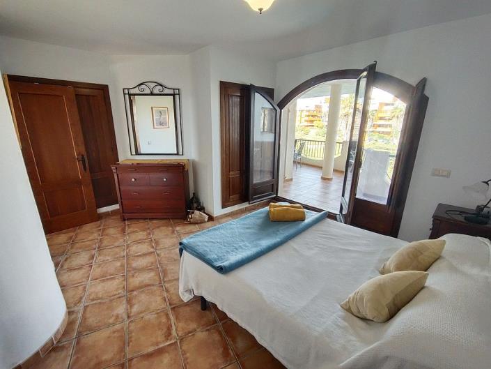 Image No.30-2 Bed Apartment for sale
