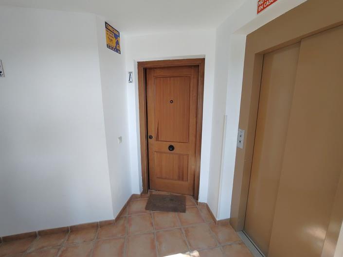 Image No.33-2 Bed Apartment for sale