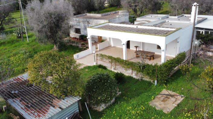 Image No.1-2 Bed Villa for sale