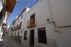 Image No.4-5 Bed Townhouse for sale