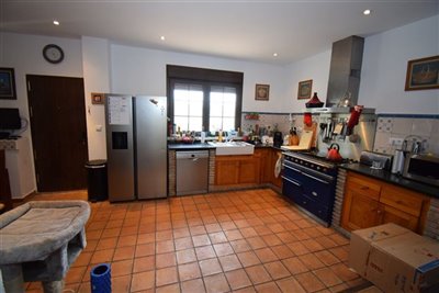 property128915716
