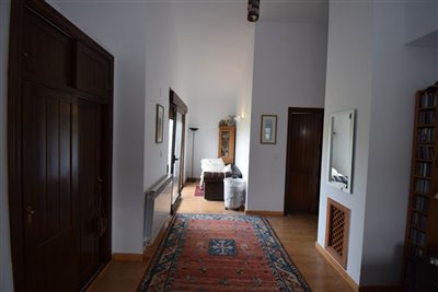property128915427