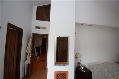 property128915788