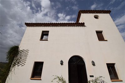 property128915879