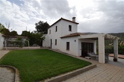 property128915552