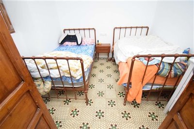 property140245795