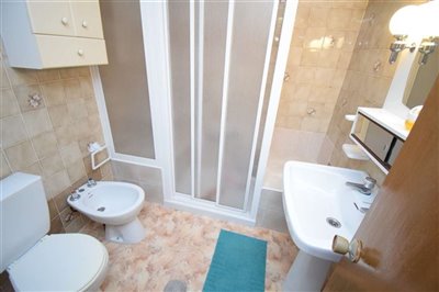 property140245163