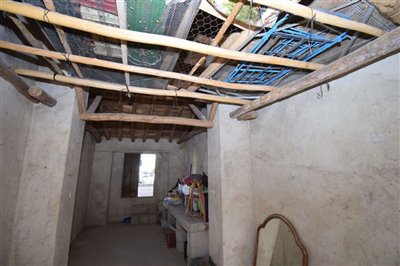 property140245579