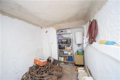 property140245523