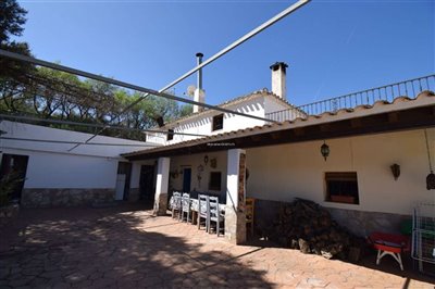 property143185946