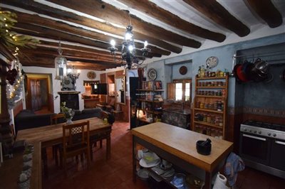 property143185394