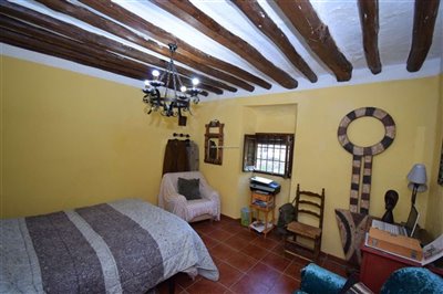 property143185166