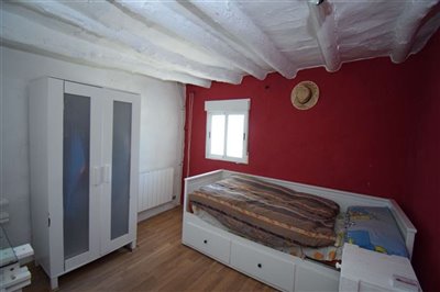 property144749228