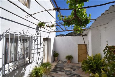 property144961158