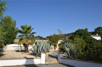property152273156