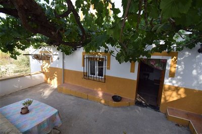property152273573