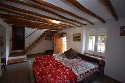 property152273560