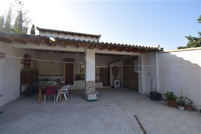 property152273634