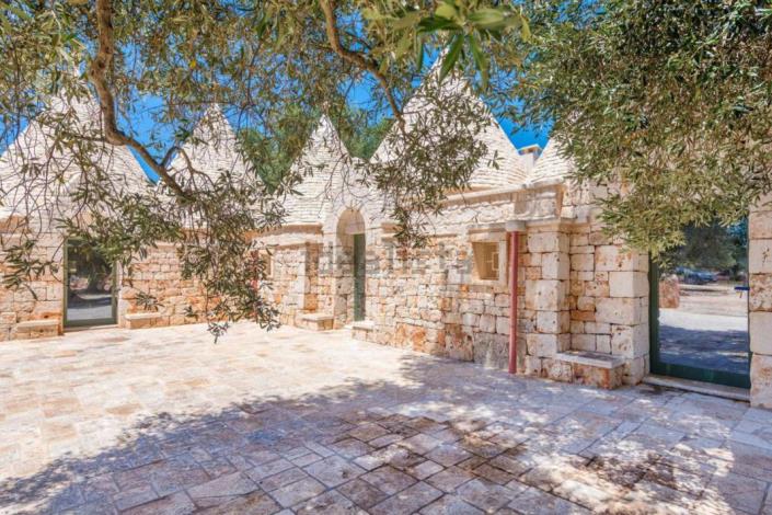 Image No.4-4 Bed Villa for sale