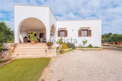 Villa de 4 chambres à vendre à Ostuni