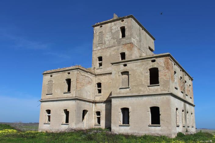 Image No.3-10 Bed Villa for sale