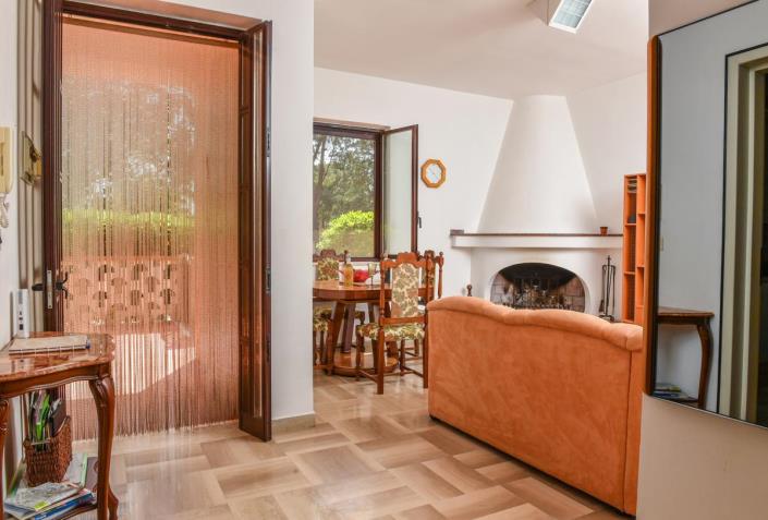 Image No.10-3 Bed Villa for sale