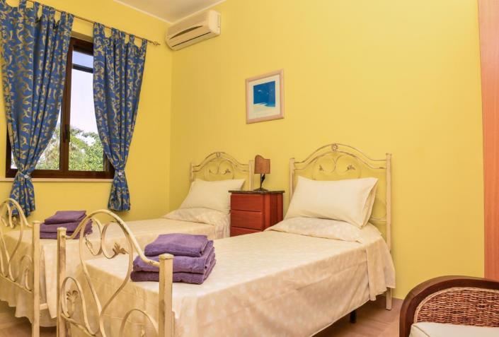 Image No.15-3 Bed Villa for sale